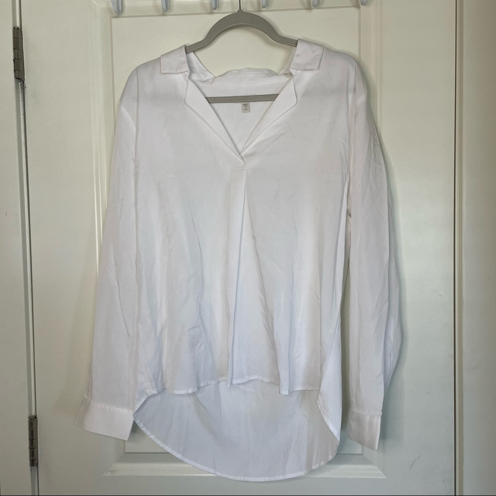 White Garnet Hill collard shirt